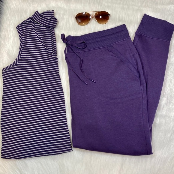 NWT Fleece Joggers Skinny Sweatpants Athleisure - Picture 4 of 6